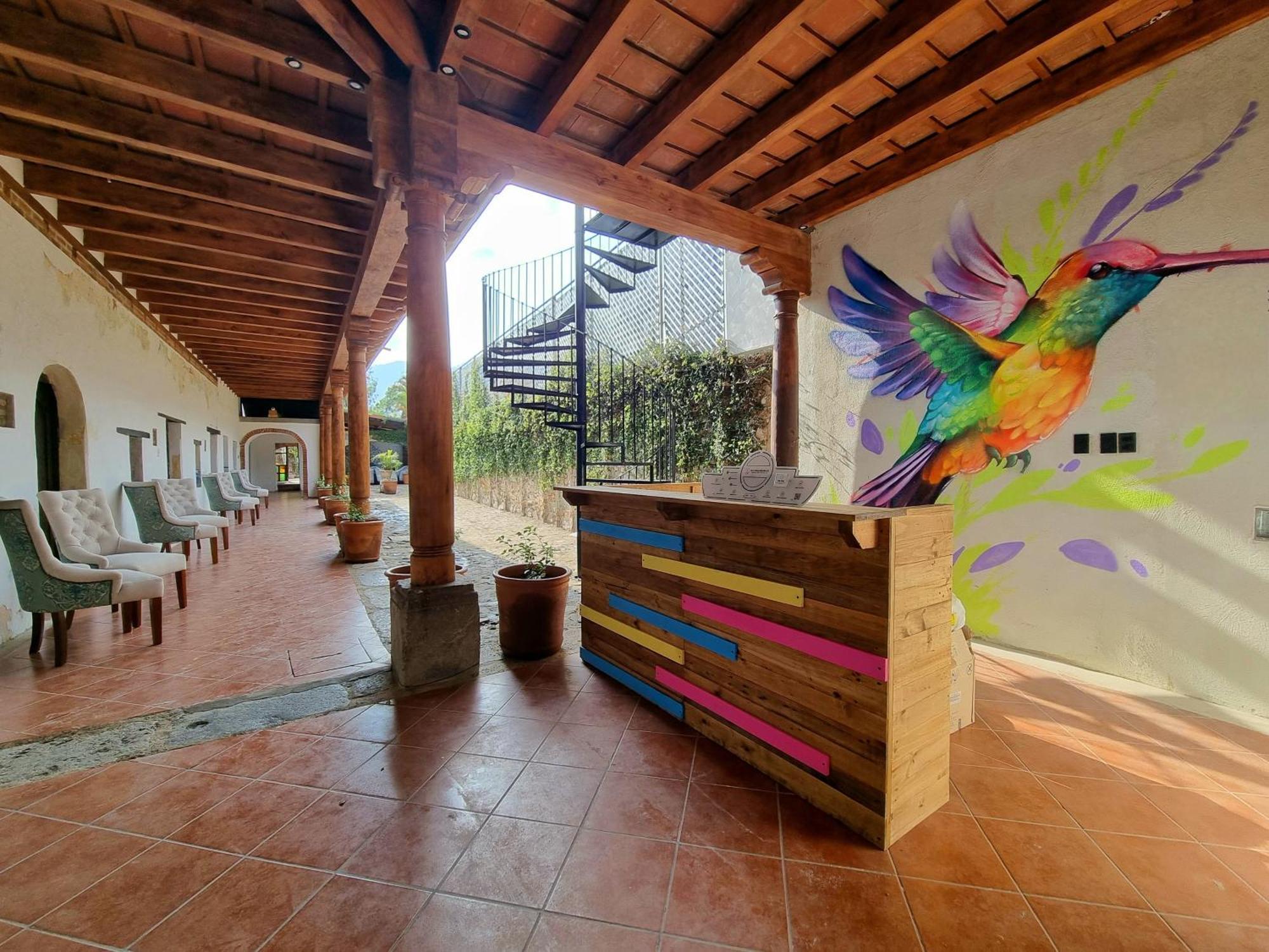 Central Hostel San Sebastian Antigua Eksteriør billede